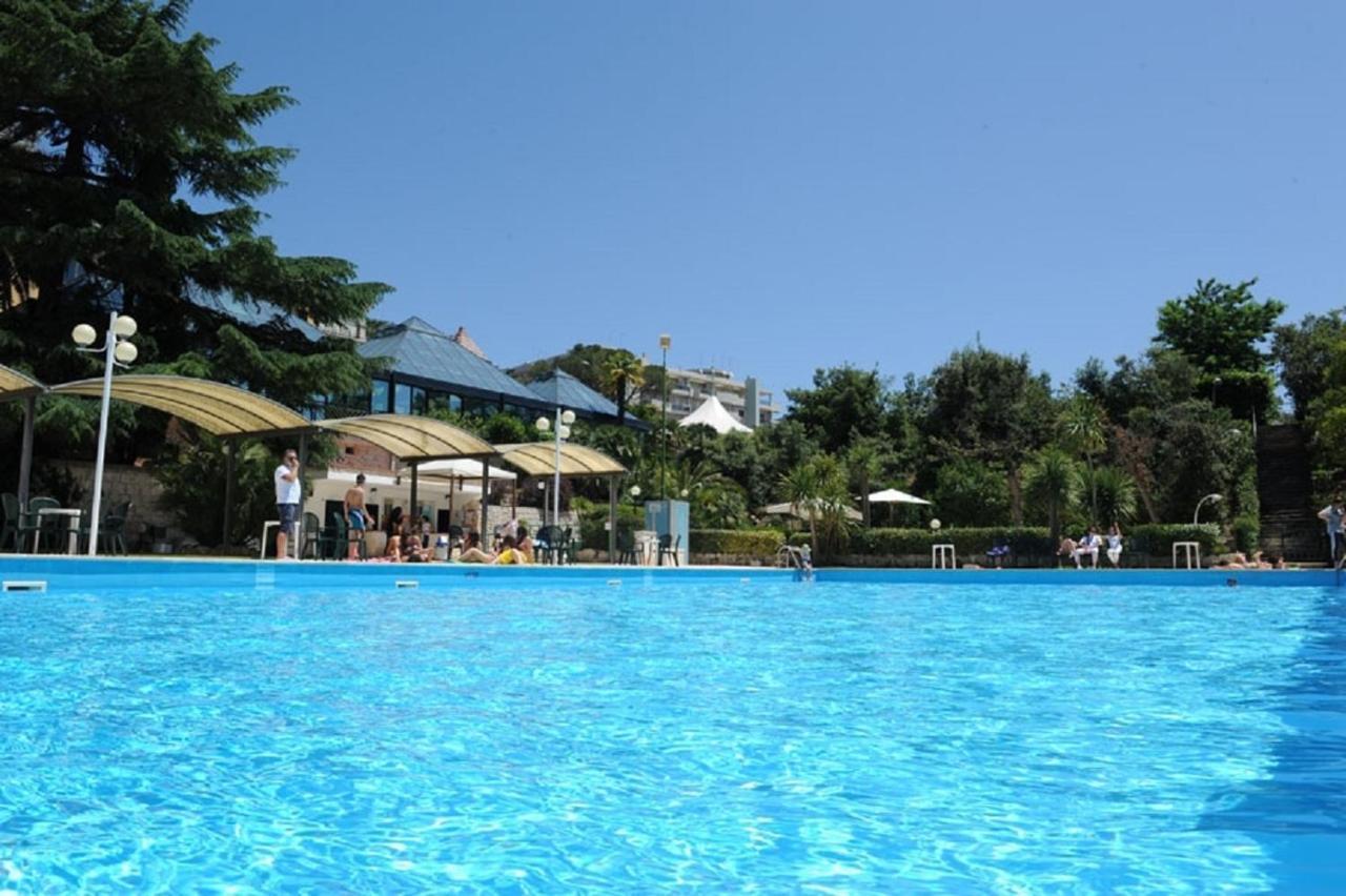 Hotel Villa Rosa Μαρτίνα Φράνκα Εξωτερικό φωτογραφία